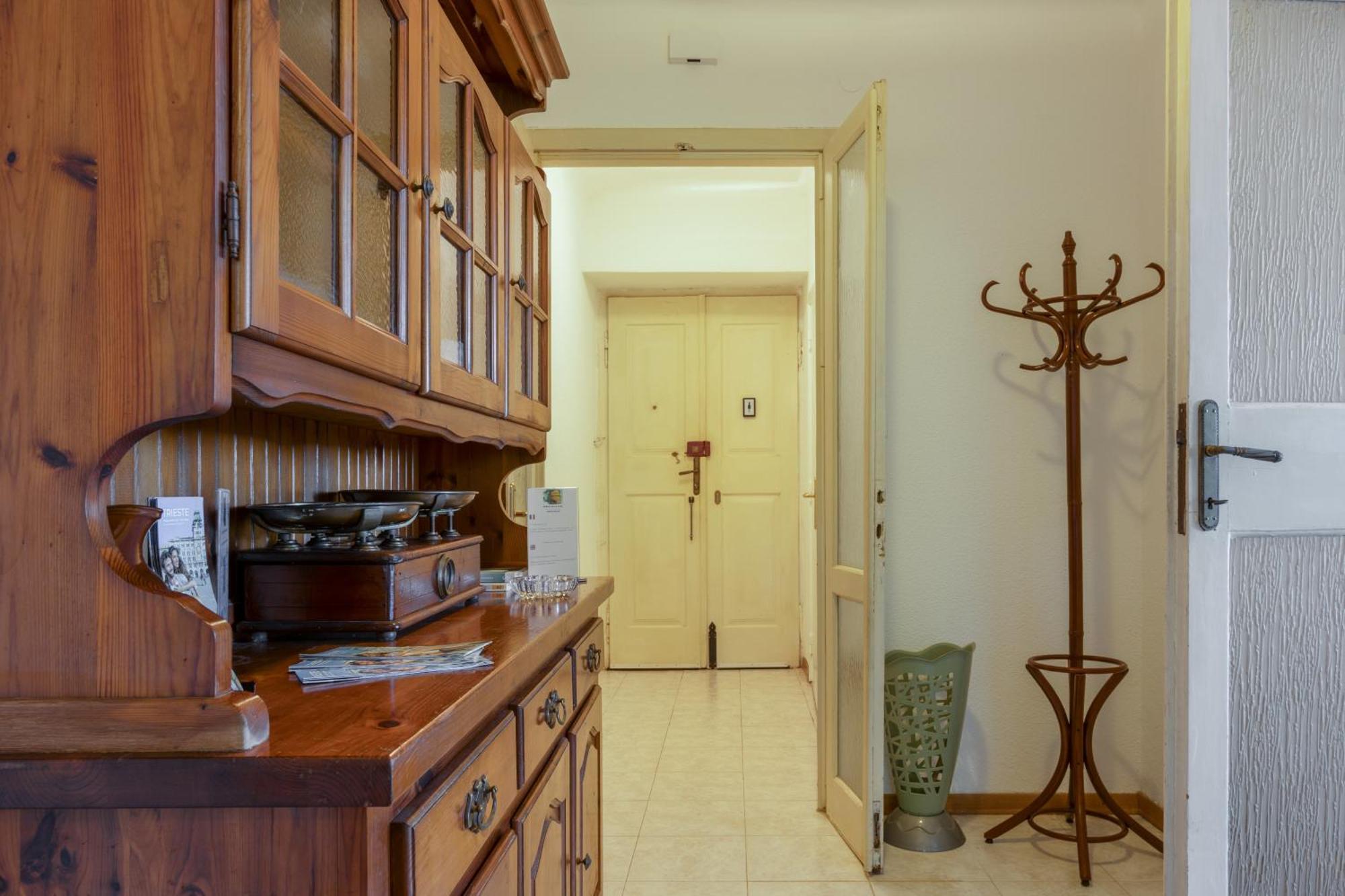 Vistasanlu Apartment Trieste Bagian luar foto